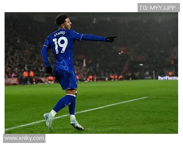 桑乔的足球之路：从天才少年到英超明星的成长故事