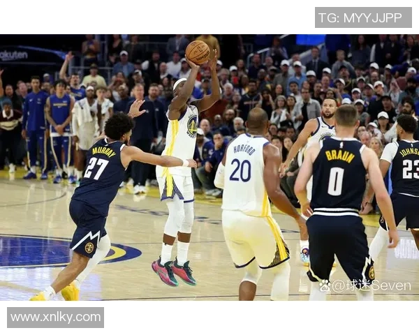 2019年NBA掘金与国王激战回顾精彩瞬间与关键时刻分析