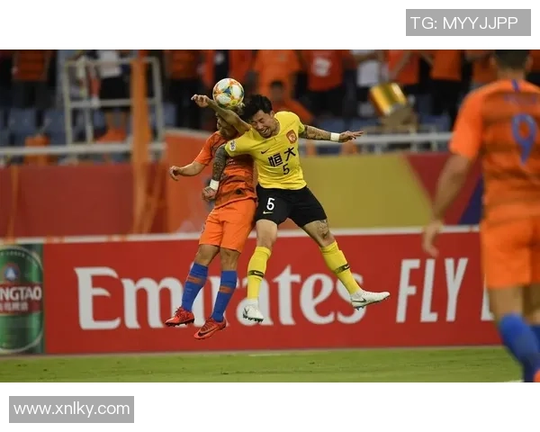 2013年恒大与鲁能激战回顾：巅峰对决中的荣耀与遗憾