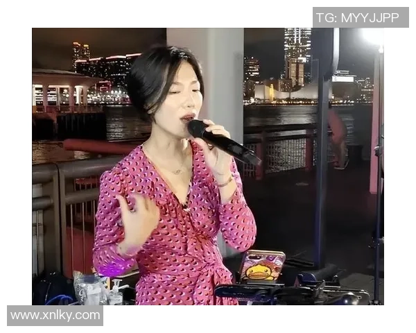 杨芳专访：从街头到舞台的蜕变与成长之路回顾