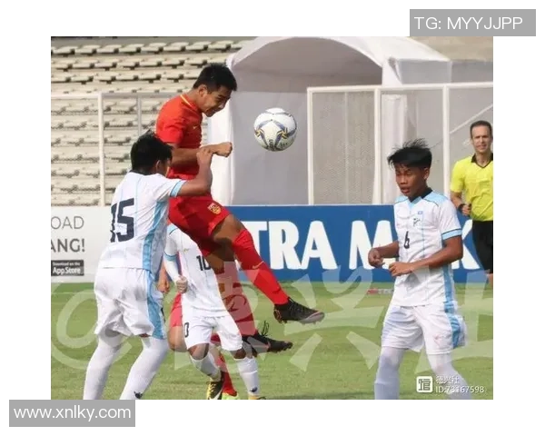 欧冠激战玛丽港对决华沙球队争夺小组出线权