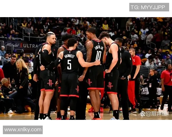 火箭队与国王队激战16至17赛季精彩回顾与赛季亮点分析