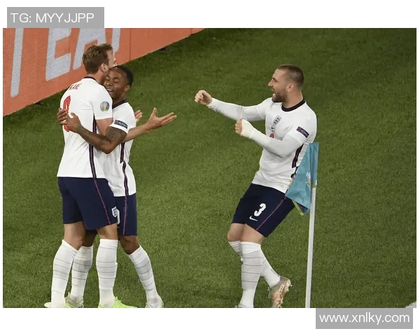 莱拉与雅凯的巅峰对决谁能笑到最后揭开胜负之谜