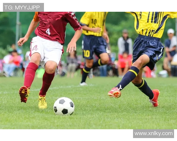 杭州足球队比赛经验引发热议球迷对战术选择和球员表现展开激烈讨论